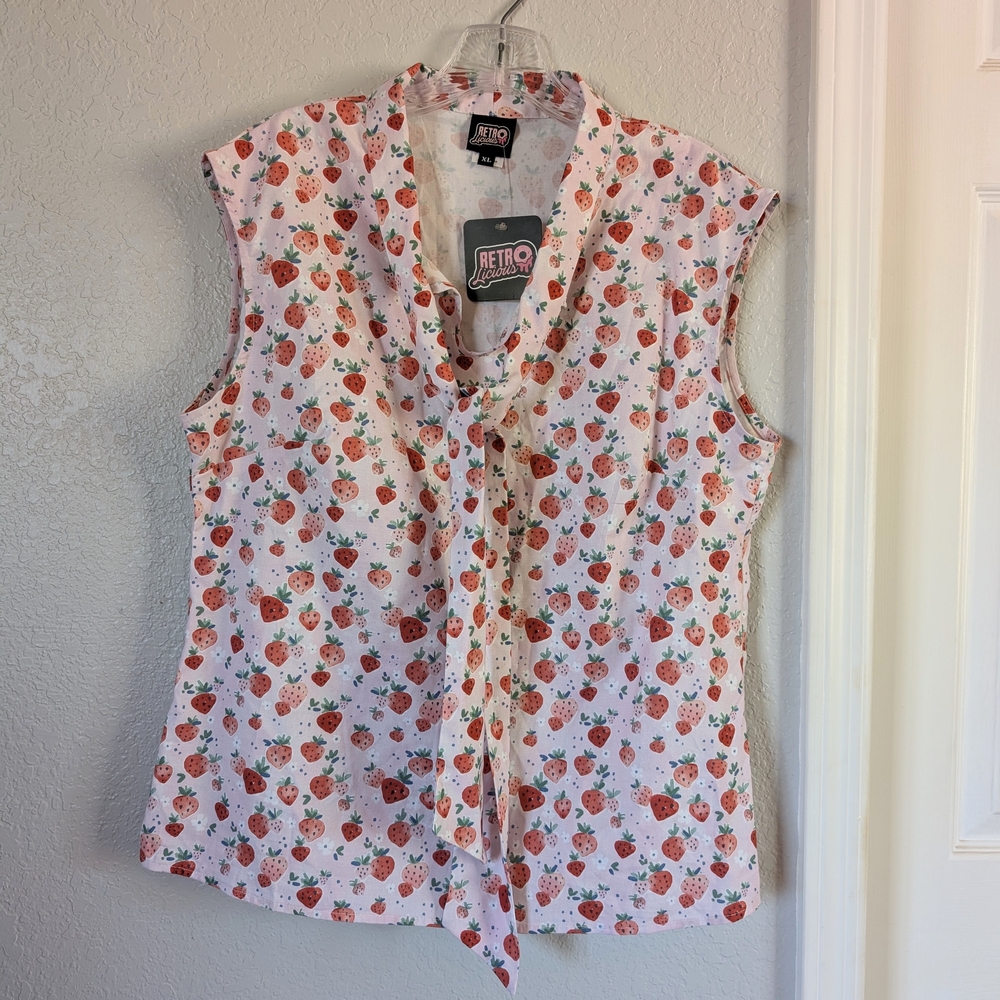 Retrolicious Strawberry Tie Front Blouse NWT
